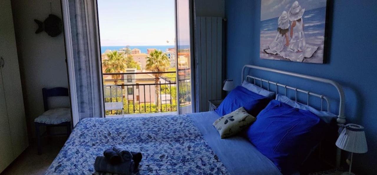 Very Cosy House With Fabulous Sea View! ปิเอตราลิกูเร ภายนอก รูปภาพ