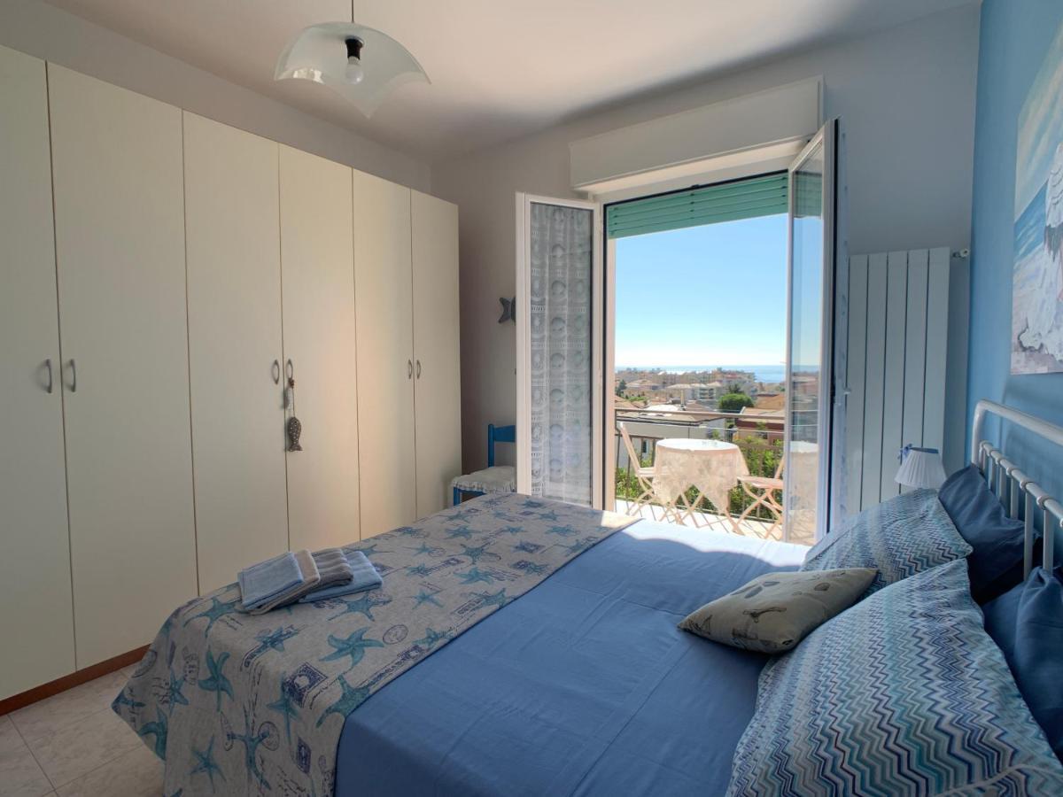 Very Cosy House With Fabulous Sea View! ปิเอตราลิกูเร ภายนอก รูปภาพ
